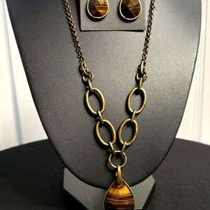 Necklace set